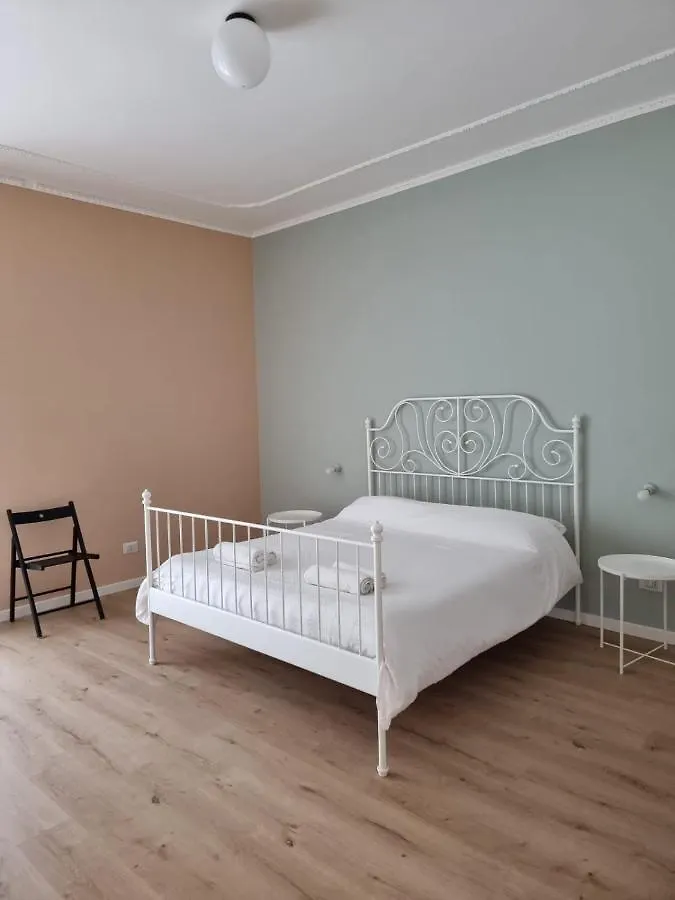Three Rooms אלגהרו בית הארחה