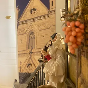 bnb-dimora-don-pasquale-napoli.hotels-amalfi.com/