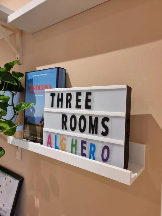 Three Rooms Alghero 0*,  Italia
