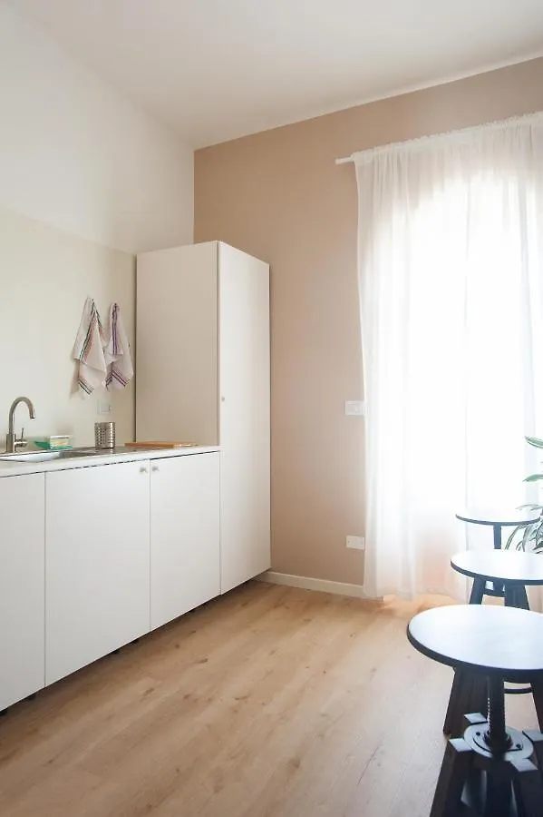 Three Rooms Alghero Italia